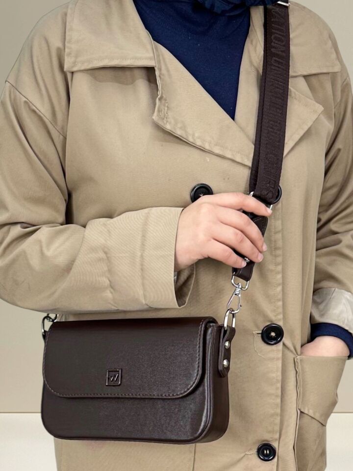 Kapaklı Kutu Model Baget Çanta acı kahve